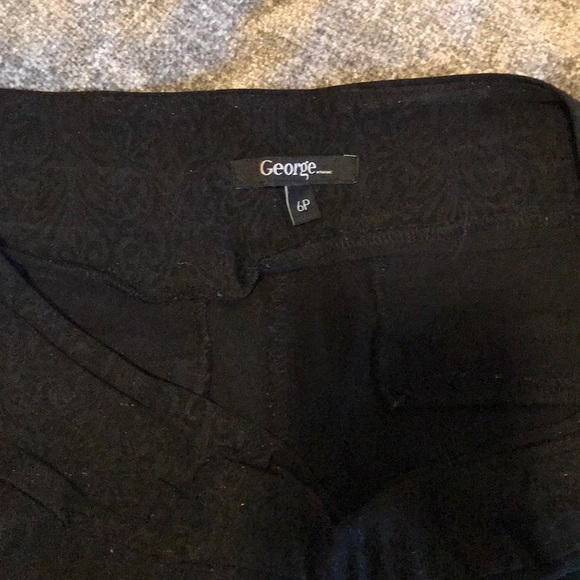 Cropped Dress Pants - Picture 4 of 4